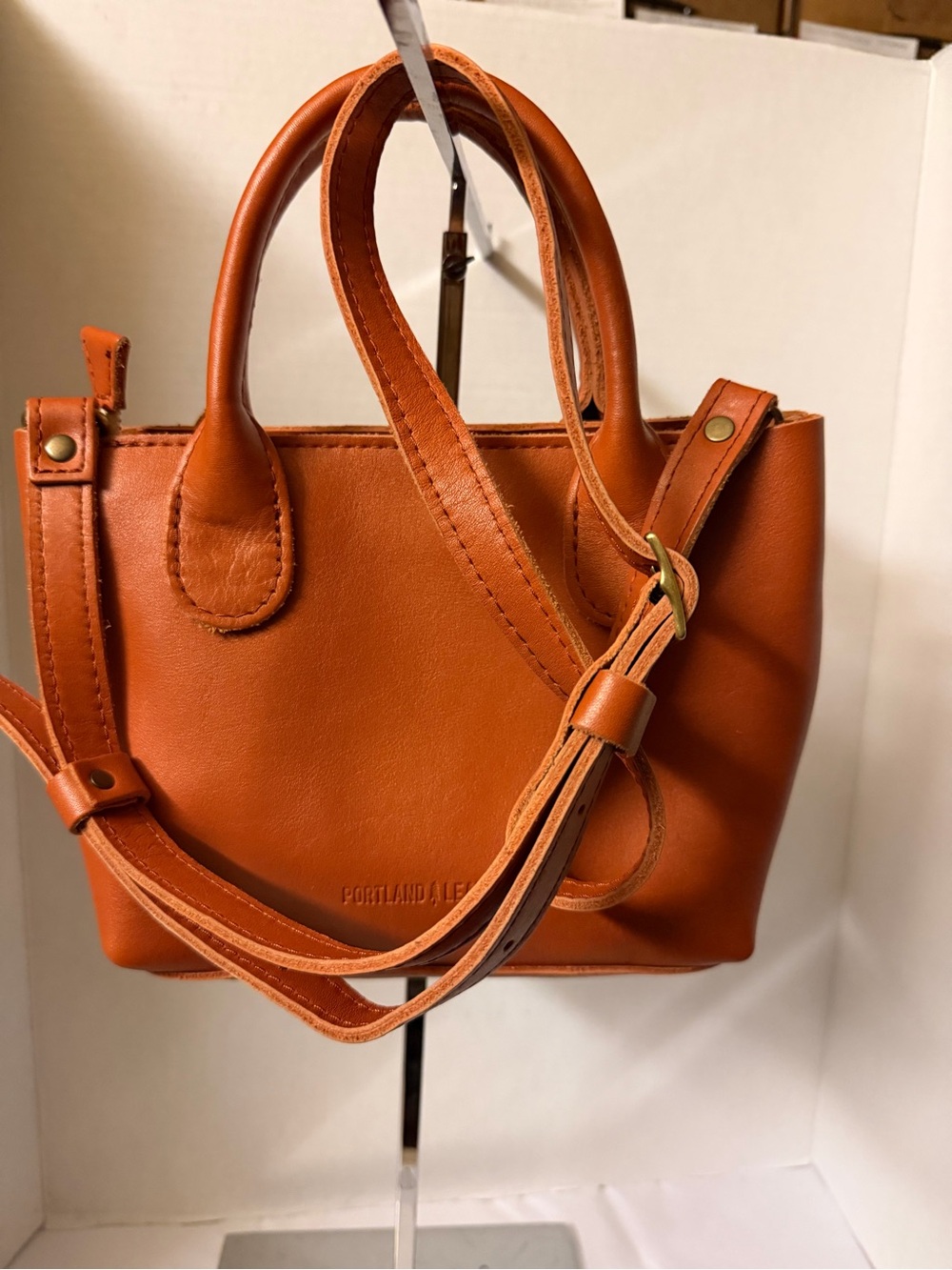 NWOT Portland Leather tote/Crossbody small